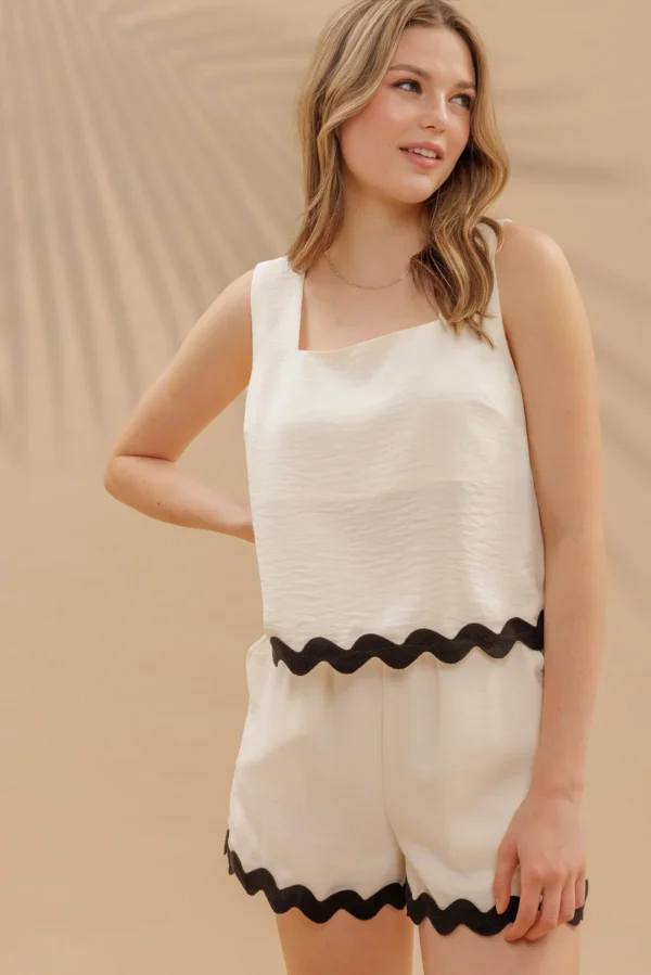 Contrast wavy hem  sleeveless top & short set - Image 9