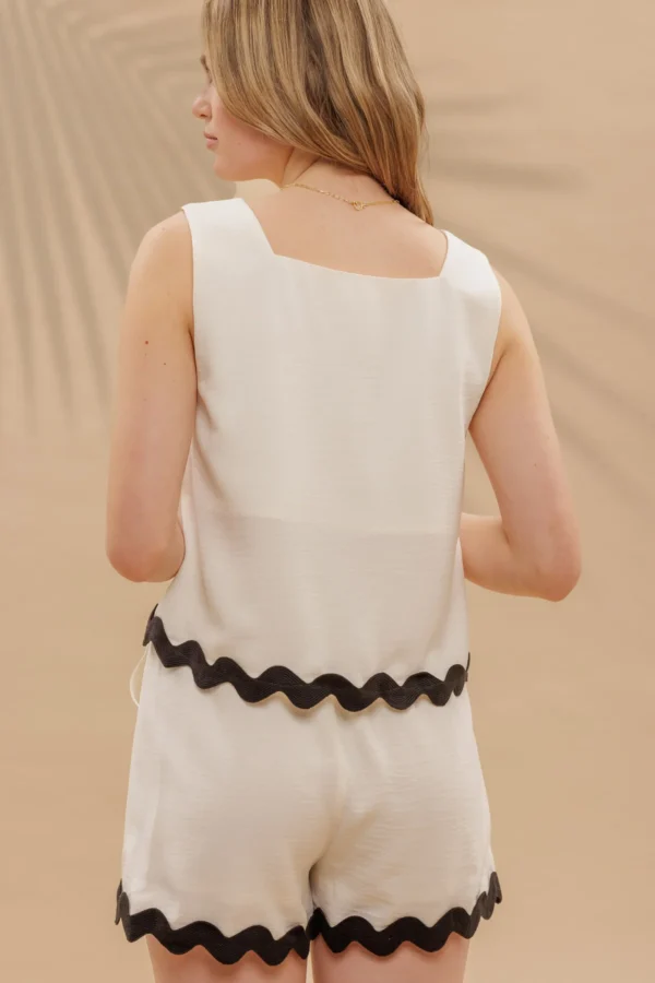 Contrast wavy hem  sleeveless top & short set - Image 8