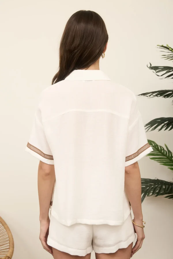 Starfish embroidery detail button down shirt and short set - Image 2